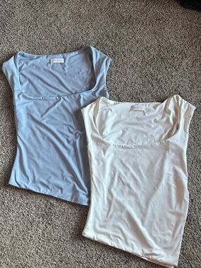 MESHKI Lisette Asymmetric Top Blue and White Bundle